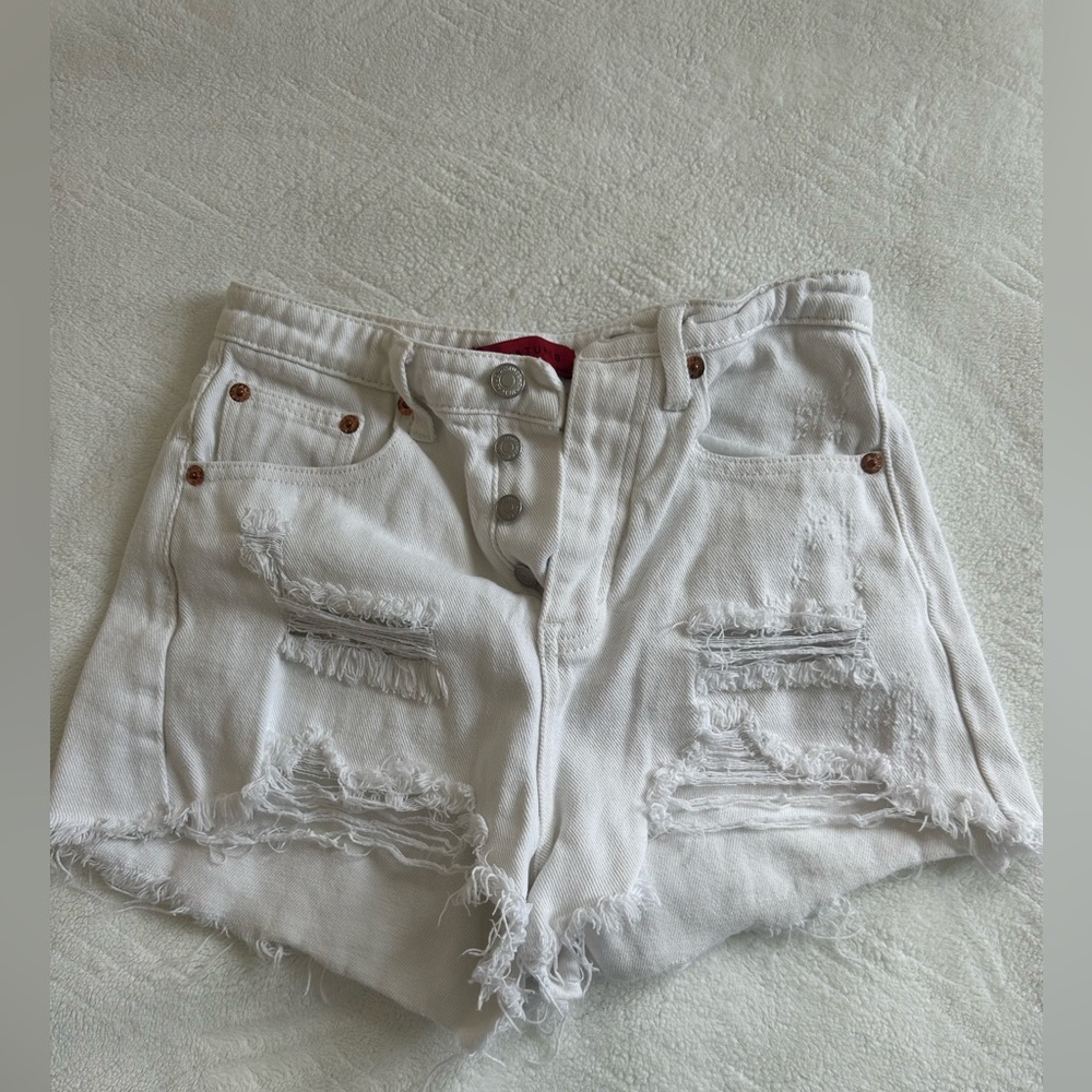 white jean shorts